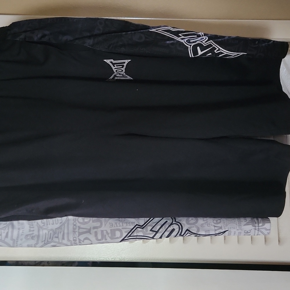 Tap out gym shorts